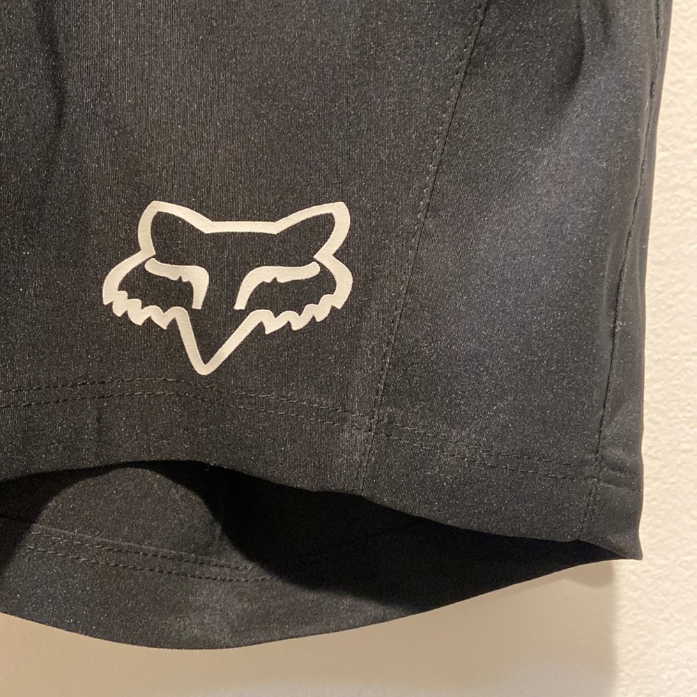 NWT Fox Racing Flat Front Women’s Black Large Ripley Shorts MSRP $80 Bike EVO